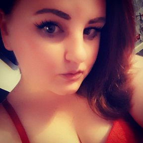 GeordiePincess👸💋 Married and very horny house wife now doing 1 2 1 sexting for £20 a session. Check me out now , you won't be disappointed 😉