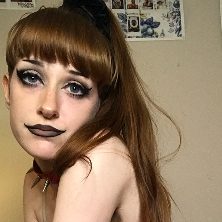 Daisy Divine