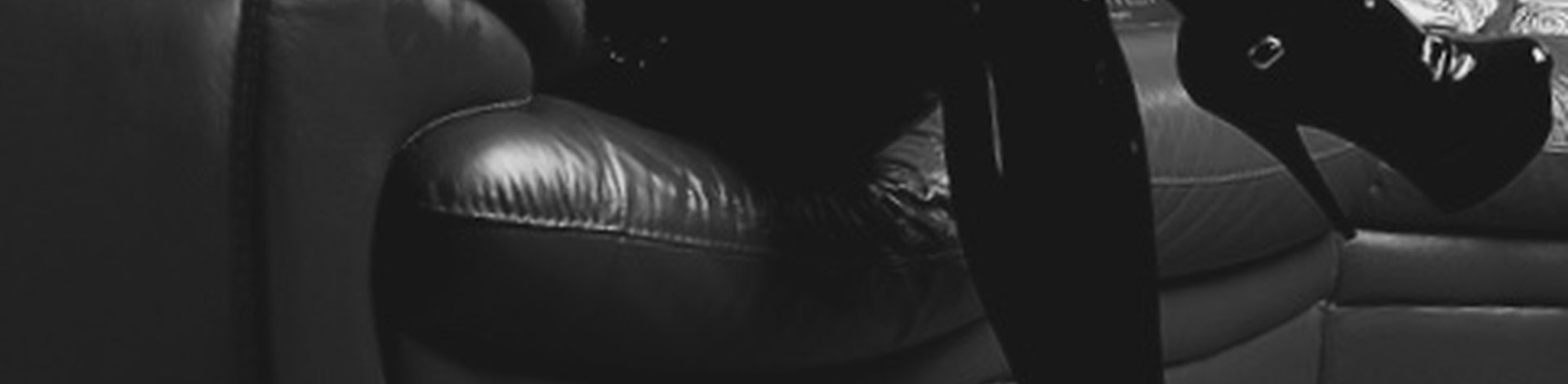 AdmireMe banner for @Emerald