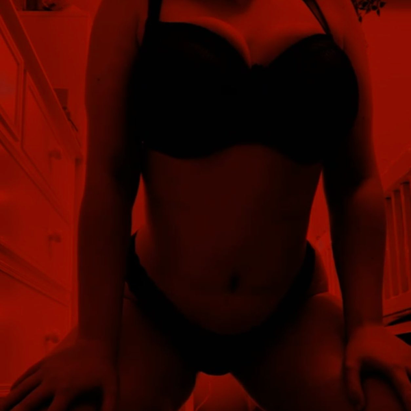 KatieLouisex- Let Me Be Your Dirty Secret 😈💦